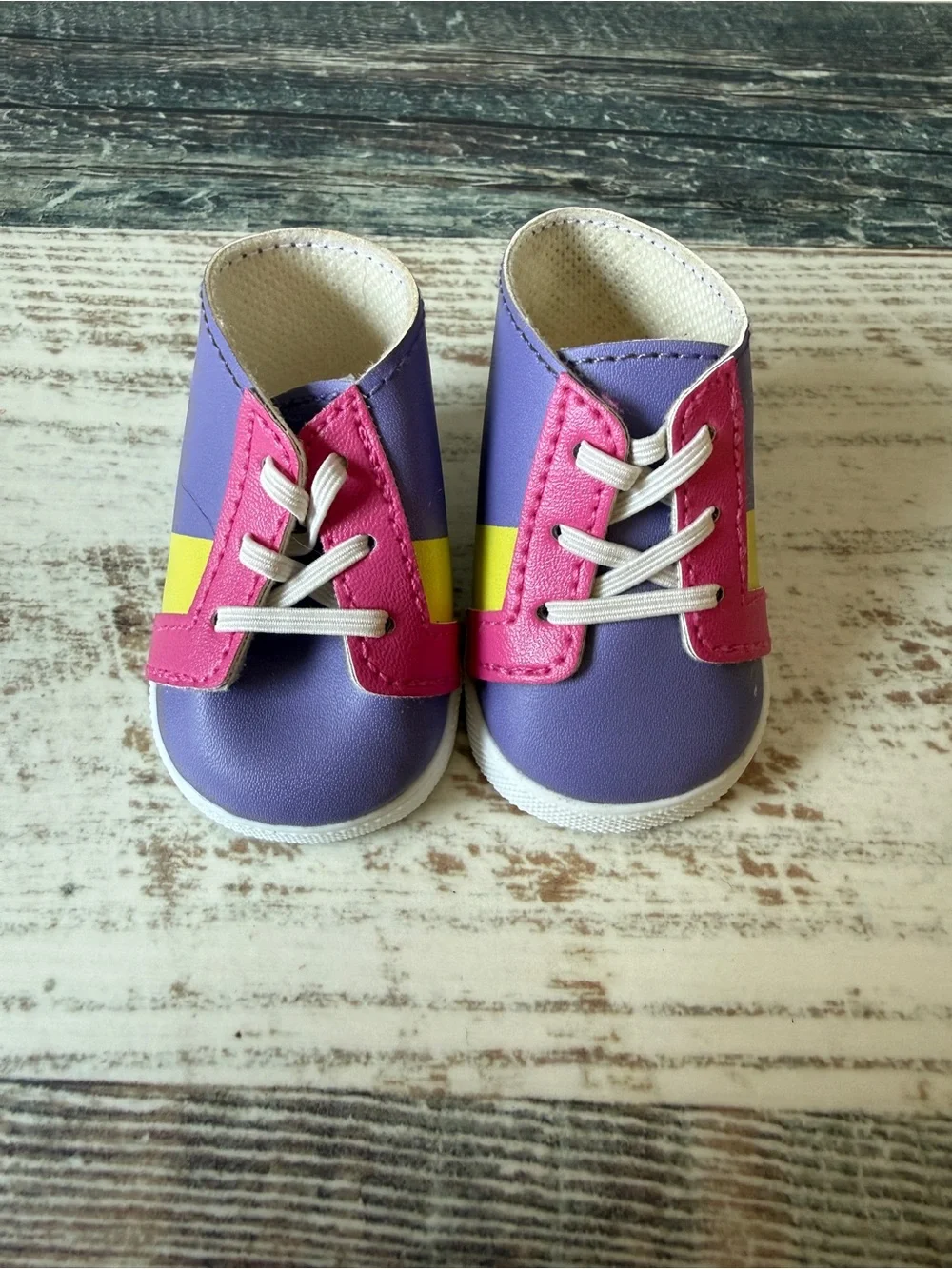 American Girl Doll Truly Me SHOW Your SPORTY SIDE Meet Outfit - 18” Doll SHOES